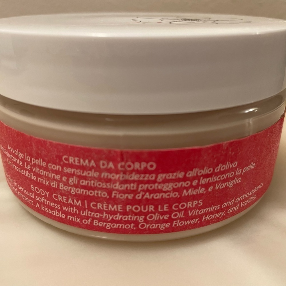 Intimissimi Body Cream - Picture 4 of 5